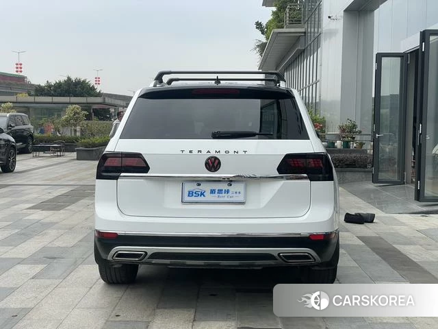 Volkswagen Tourang id 4264175 из Китая 9