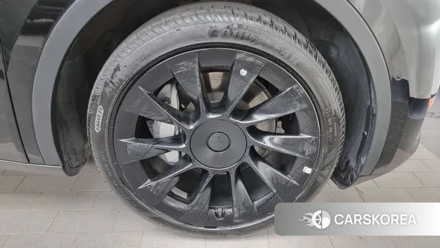 Tesla Model Y id 3093936 из Кореи 15