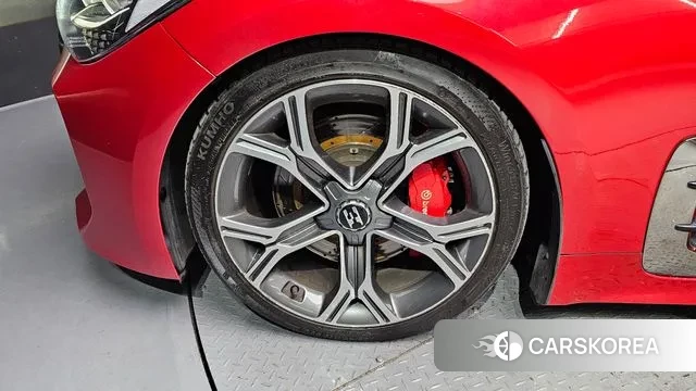 Kia Stinger id 3622395 из Кореи 15