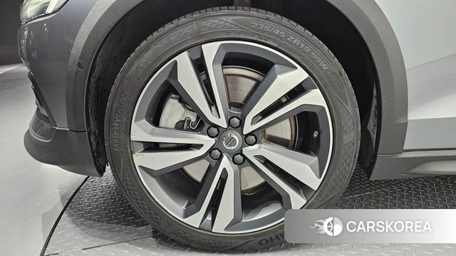 Volvo V60 Cross-Country 2nd Generation id 4604864 из Кореи 30