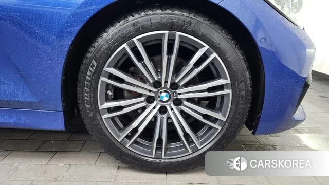 BMW 3 Series (G20) id 3509354 из Кореи 15