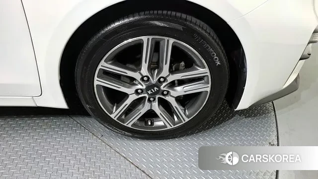 Kia Come New K3 id 3254335 из Кореи 15