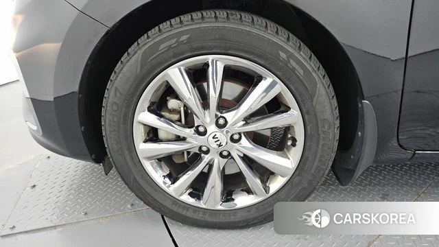 Kia The New Carnival id 4294552 из Кореи 15