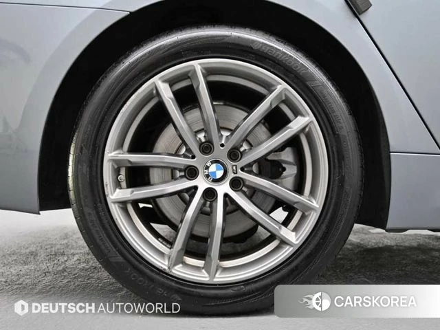 BMW 5 Series (G30) id 4667846 из Кореи 15
