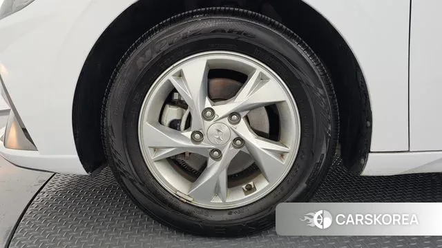 Hyundai Avante (CN7) id 3384395 из Кореи 15