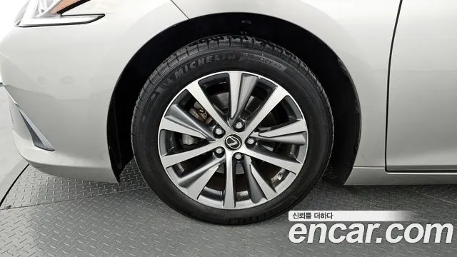 Lexus ES300h 7th generation id 2881675 из Кореи 15