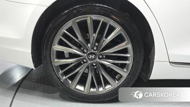 Hyundai Grandeur IG id 4477429 из Кореи 15