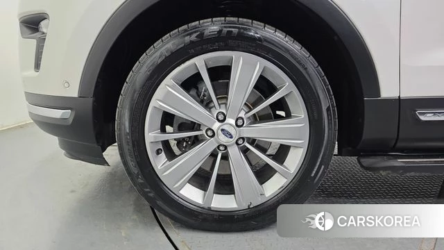 Ford Explorer id 4197233 из Кореи 28