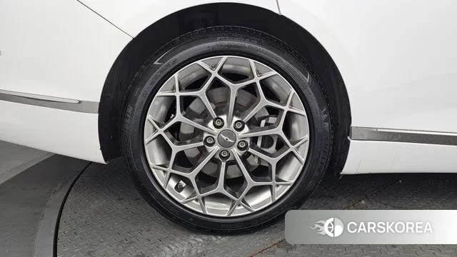 Genesis G80 (RG3) id 3473790 из Кореи 15