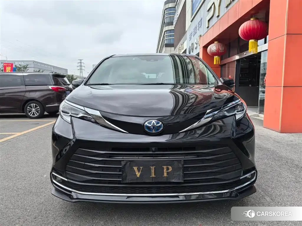Toyota Sienna 2022 Черный из Китая, фото 5