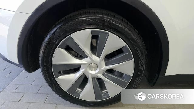 Tesla Model Y id 4442537 из Кореи 15