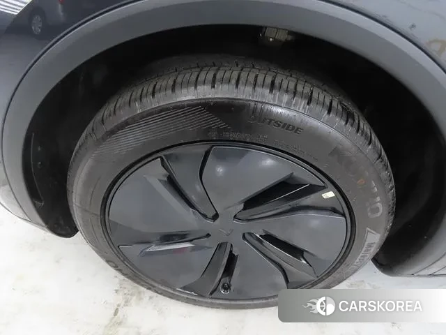 Tesla Model Y id 3775789 из Кореи 15