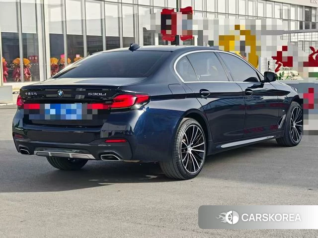 BMW 5 series 2021 Черный из Китая, фото 5