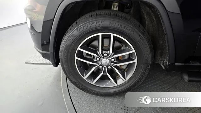 Jeep Grand Cherokee id 3233941 из Кореи 15