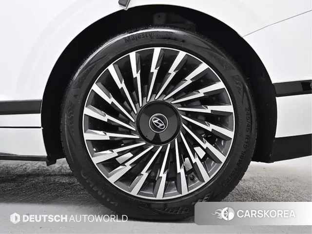 Hyundai Grandeur Hybrid (GN7) id 3289481 из Кореи 15