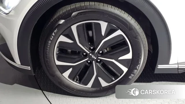 Kia EV6 id 3322928 из Кореи 15