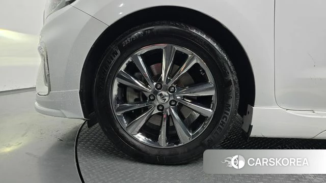 Kia The New Carnival id 3911856 из Кореи 15