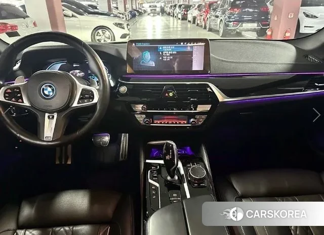 BMW 5 Series (G30) id 3453637 из Кореи 15