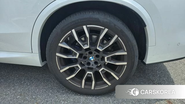 BMW X5 (G05) 2025 Белый из Кореи, фото 5