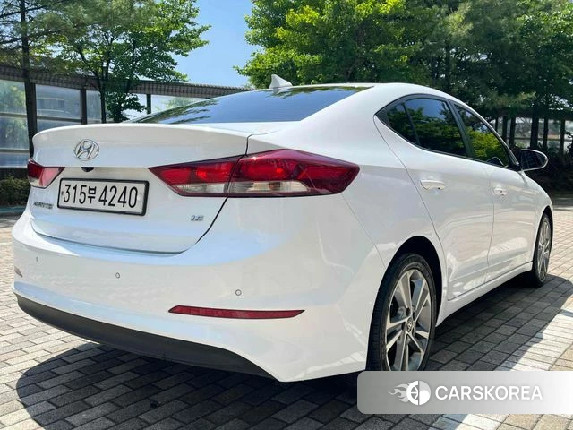 Hyundai Avante AD id 4318157 из Кореи 15