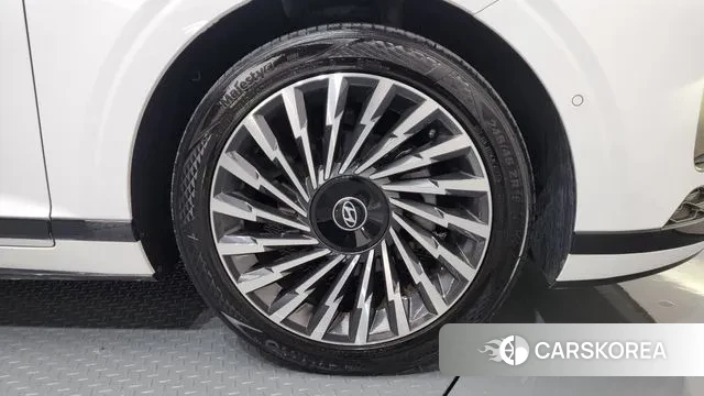 Hyundai Grandeur Hybrid (GN7) id 3365907 из Кореи 15