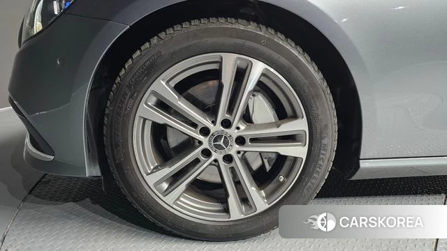 Mercedes-Benz E-Class W213 id 4395793 из Кореи 15