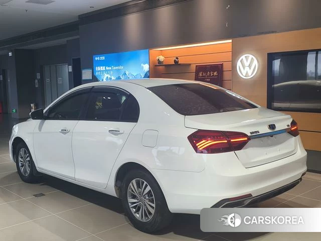 Geely Automobile Emgrand id 4221902 из Китая 9