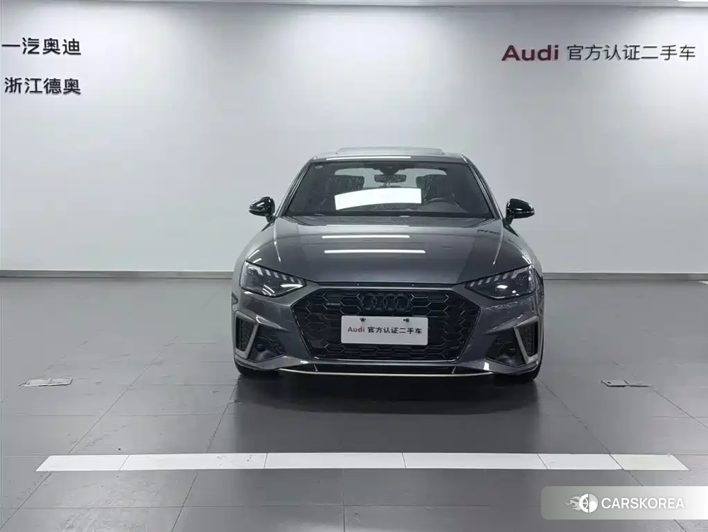 Audi A4L 2024 Silver/gray из Китая, фото 5