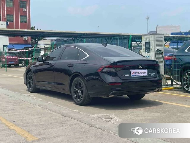 Honda Accord id 4190344 из Китая 11