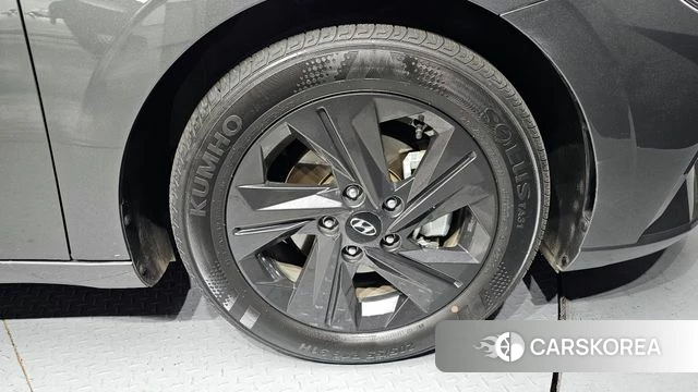 Hyundai Avante Hybrid (CN7) id 3800353 из Кореи 9