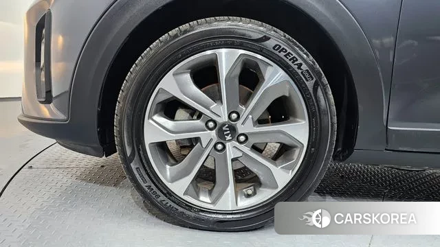 Kia Stonic id 3510025 из Кореи 15