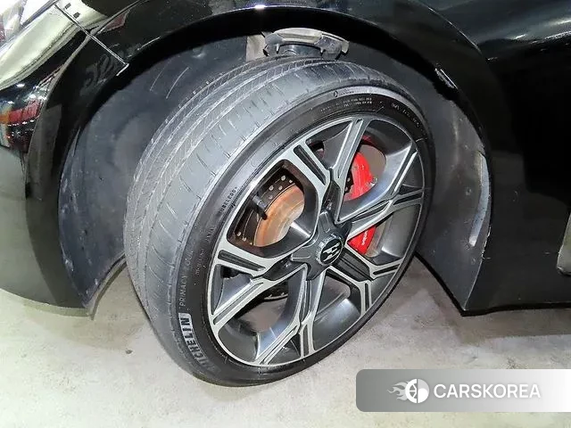 Kia Stinger id 3454302 из Кореи 14