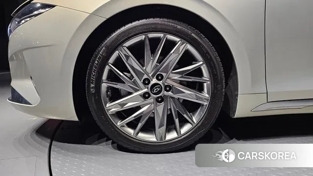 Hyundai The New Grandeur IG id 3361859 из Кореи 15