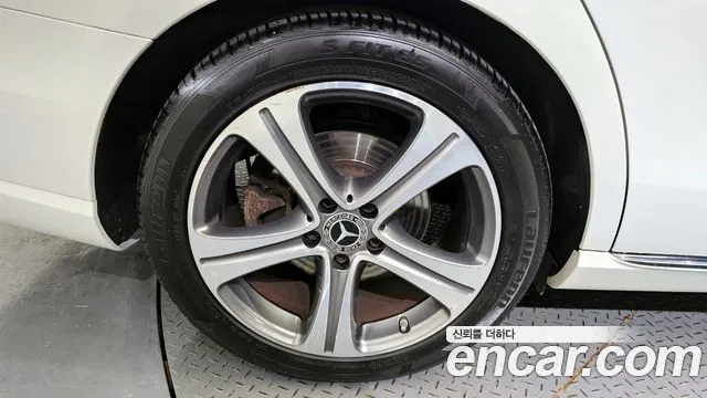 Mercedes-Benz E-Class W213 id 2720948 из Кореи 15