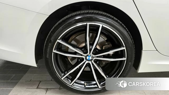 BMW 3 Series (G20) id 4310079 из Кореи 15