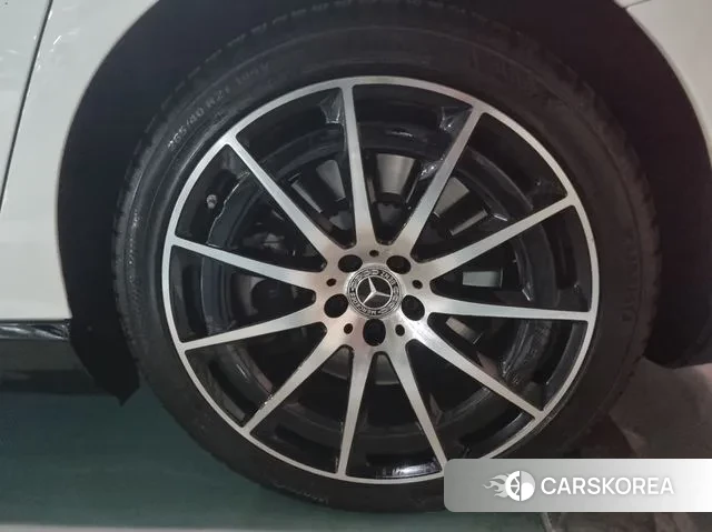 Mercedes-Benz EQS V297 id 3696690 из Кореи 11