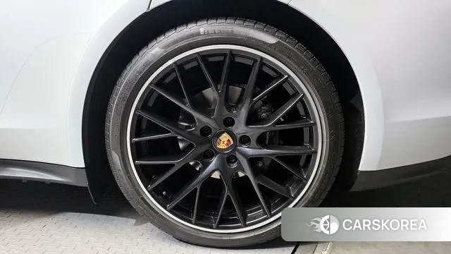 Porsche Panamera (971) id 3741414 из Кореи 15