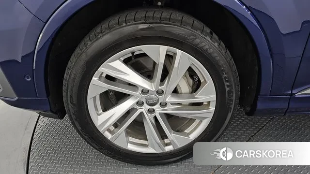 Audi Q7 (4M) id 2990645 из Кореи 15