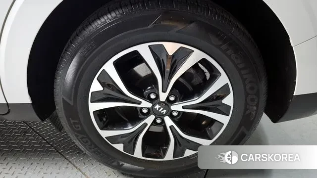 Kia Carnival 4th generation id 3735885 из Кореи 15