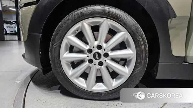 Mini Cooper D Clubman id 3318856 из Кореи 15