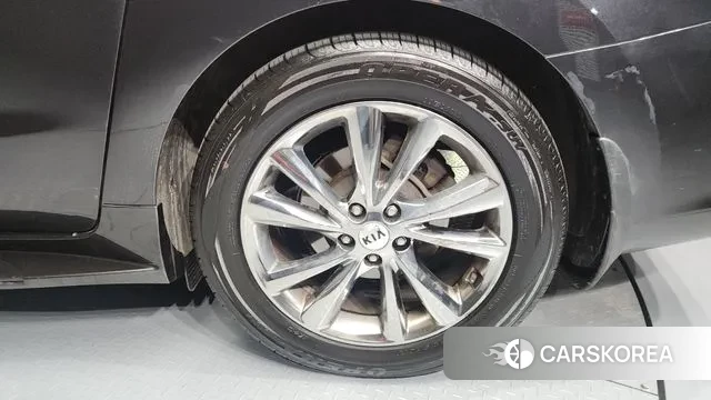 Kia The New Carnival id 3380566 из Кореи 15