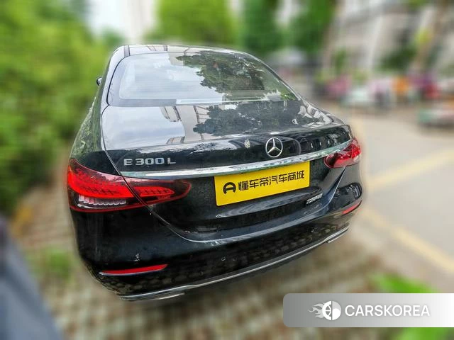 Mercedes-Benz E-class 2022 Черный из Китая, фото 5