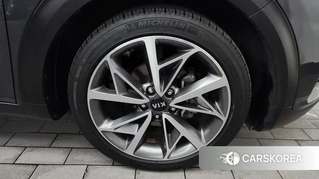 Kia The New Niro id 3013462 из Кореи 15