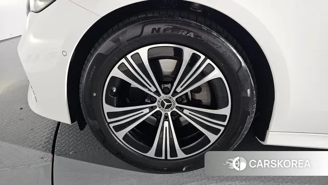 Mercedes-Benz E-Class W214 id 3031404 из Кореи 15