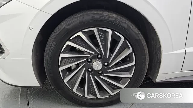 Hyundai Sonata Hybrid (DN8) id 3726243 из Кореи 15