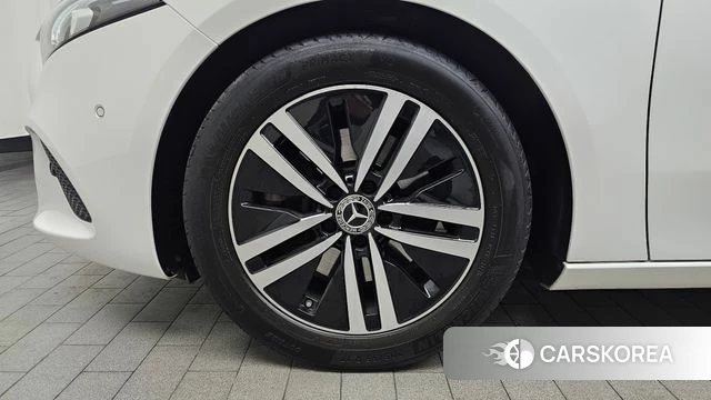 Mercedes-Benz A-Class W177 id 3878084 из Кореи 15