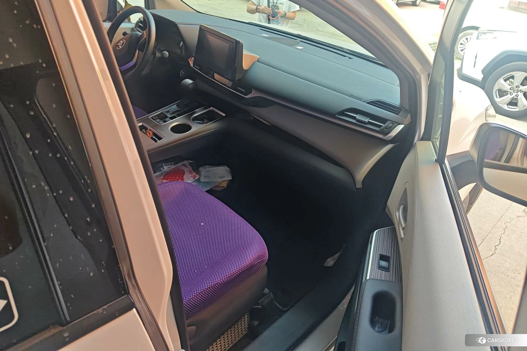 Toyota Sienna id 4514027 из Китая 12