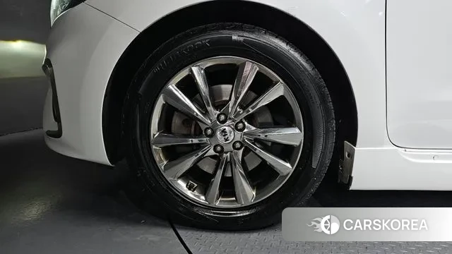 Kia The New Carnival id 3573426 из Кореи 15