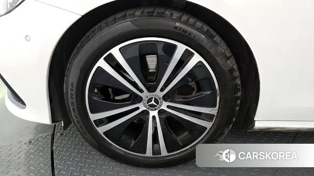 Mercedes-Benz E-Class W213 id 3551818 из Кореи 15