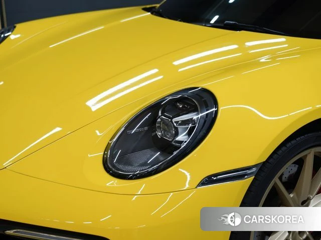 Porsche 911(992) id 4179681 из Кореи 15